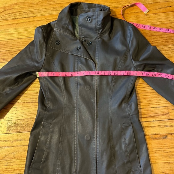 Classic m0851 Montreal wind and water proof jacket size S,olive colour - Picture 4 of 16